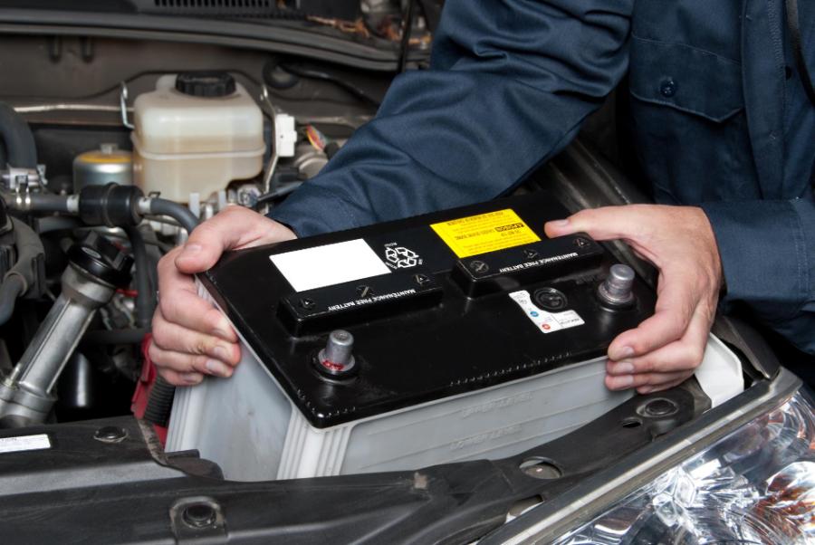Battery Replacement In Bradenton, FL Battery Replacement In Bradenton, FL